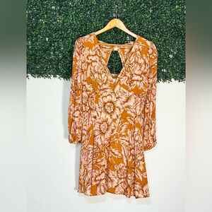 Band of The Free Jo Gold Floral Dress Large NWT
